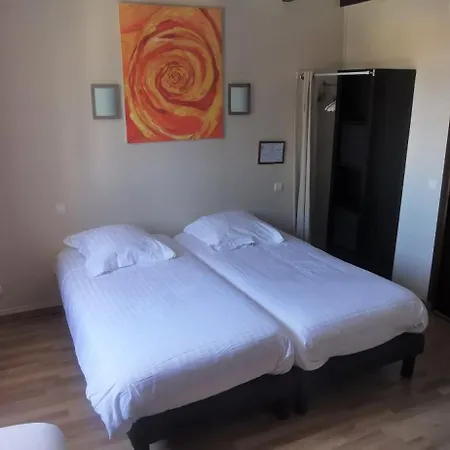 Hotel Des Amandiers 3*