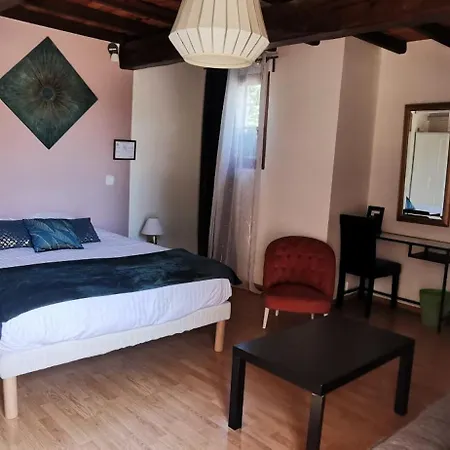Des Amandiers Hotel 3*