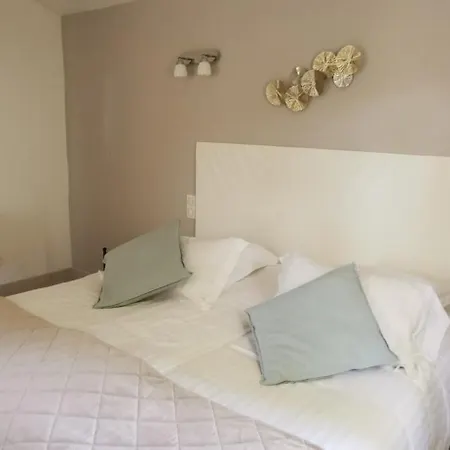 Hotel Des Amandiers 3*