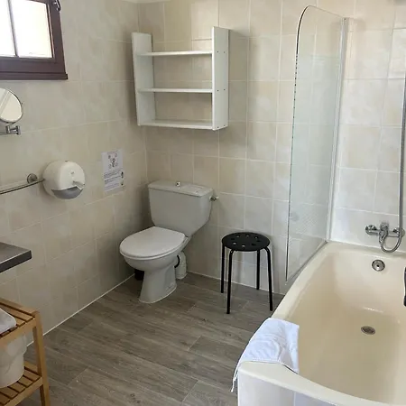 Hotel Des Amandiers 3*