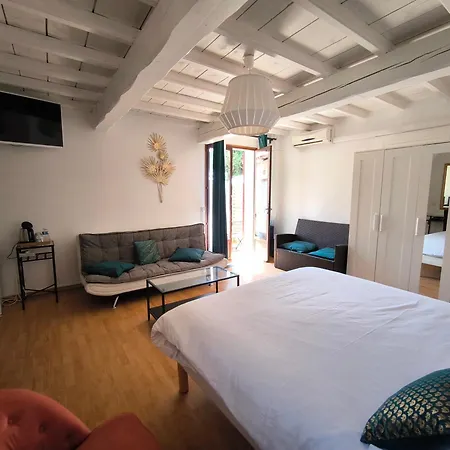 Hotel Des Amandiers Graveson